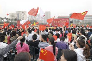 沃恩：大桥对今天这场比赛做足了准备 输给黄蜂后他非常失望